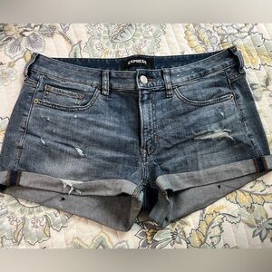 Express mid rise stretch jean short